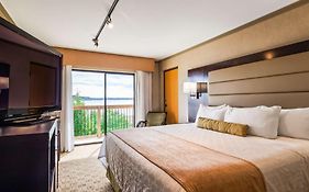 Best Western Plus Silverdale Beach Hotel